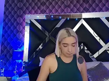 Stripchat Best live sex cam show of victoriaa_lee_