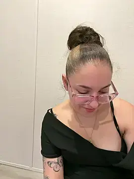 Stripchat Watch Live Sex Cams of Mamachulita