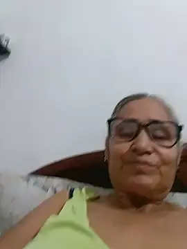 Stripchat Free Porn Cam of _candi