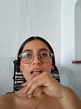Stripchat Live Sex of Ary-18