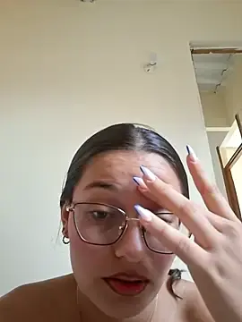 Stripchat Watch Live Sex Cams of Ary-18