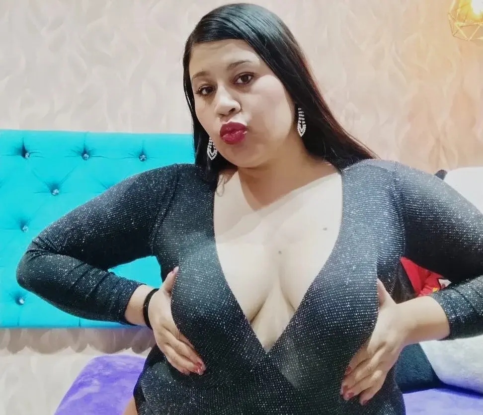 VickyAndrews