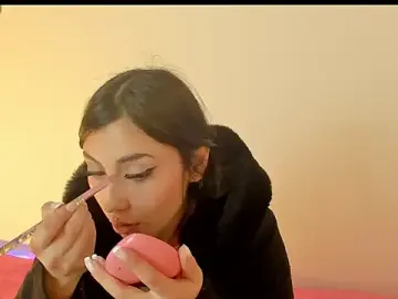 Stripchat Live Porn of Alanaloiiss_
