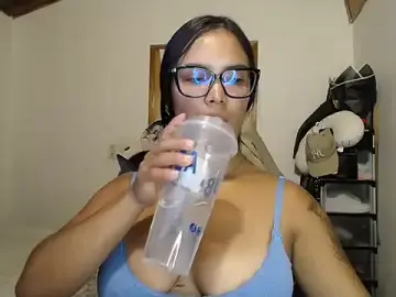 Stripchat Live Sex of SarahSteel_