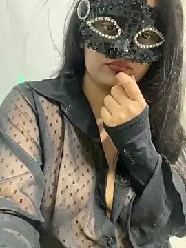Stripchat Live Sex Cam of Summer_beach_