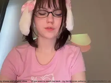 Stripchat Live Sex of electric_babe
