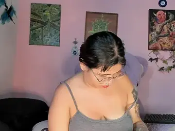 Stripchat Adult Webcams of Maddy_Jhonsson