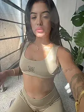 Stripchat Live Sex of MystiqueXXX
