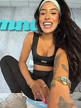 Stripchat Sex Cam of MystiqueXXX