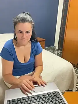Stripchat Best Webcam of Naira_Dan