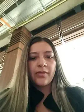 Stripchat Adult Webcams of alana_69