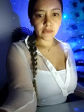 Stripchat Live Porn of alana_69