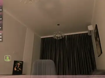 Stripchat Sex Cam of sweetest_candy
