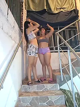 Stripchat Adult Webcam of royalgirls_x