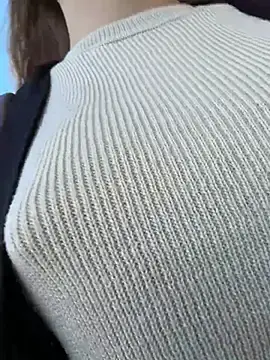 Stripchat Sex Cam of StreetSquirt