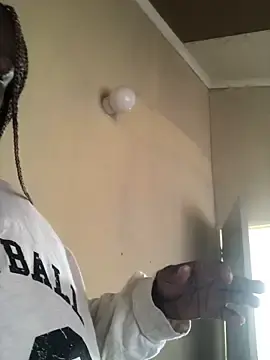 Stripchat Free Porn Cam of bustytitsxxx