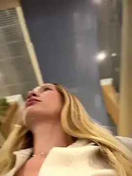 Stripchat Sex Chat of LavenderHot