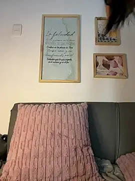 Stripchat Free Porn Cam of stefania_lerner