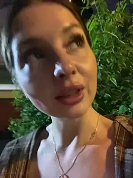 Stripchat Adult Webcam of KrisMagnoly