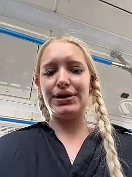 Stripchat Nude Webcam of Mila_NoRules