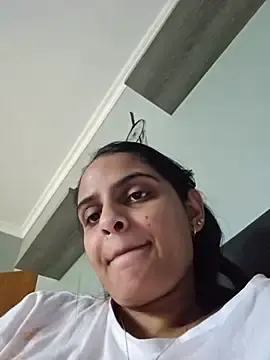 Stripchat Free Porn Cam of DirtySnowball69