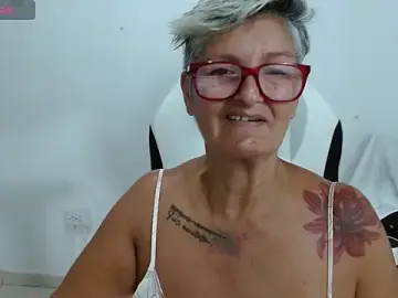 Stripchat Best Webcam of bety-cum2