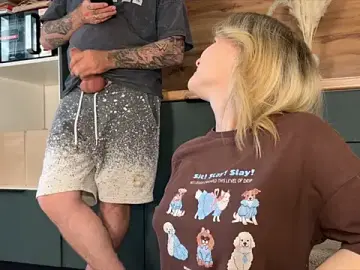 Stripchat Free Porn Cam of Adelovenick