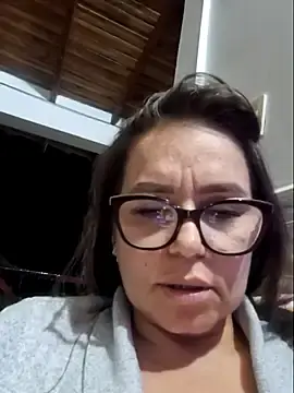 Stripchat Watch Live Sex Cams of MariaPau_83