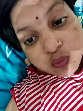 Stripchat Live Sex Cam of Siyaa_143
