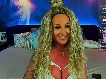 Stripchat Free Porn Cam of Sierra_Quinn
