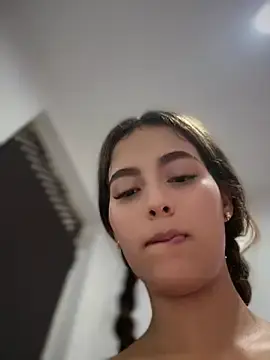 Stripchat Adult Video Chat of Valeria-escobar