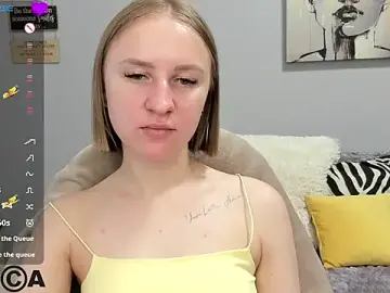 Stripchat Nude Webcam of BeautyBlondy