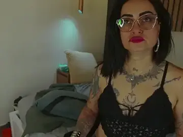 Stripchat Live Sex of NoeliaSaenz__