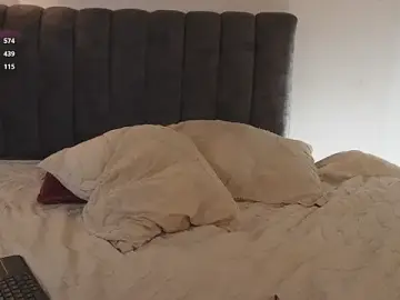 Stripchat Free Porn Cam of bunnycuteshy