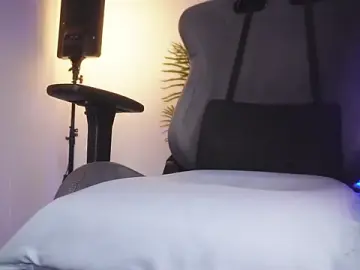 Stripchat Watch Live Sex Cams of little-eli