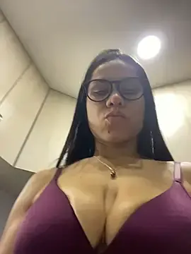 Stripchat Sex Cam of dominantandsubmissiveshow