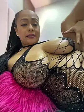 Stripchat Live Sex Cam of sofia_xxx02