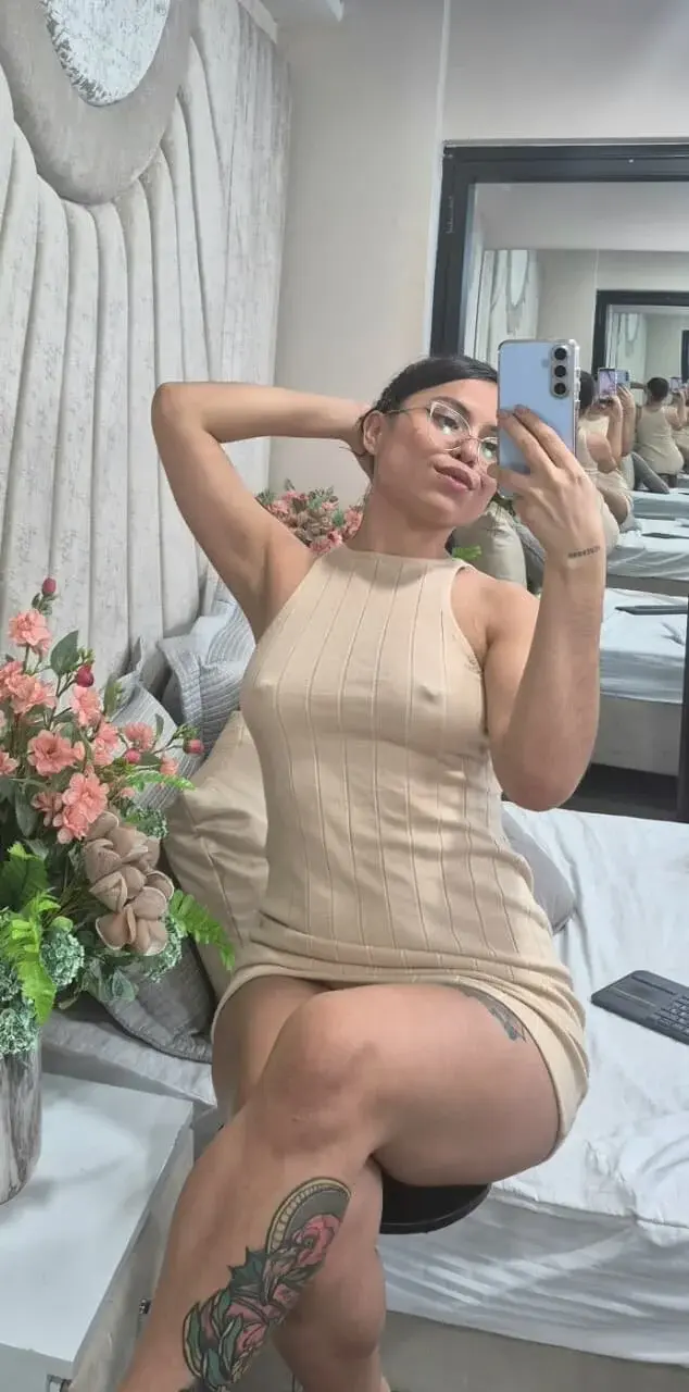 Lia_Rousse0