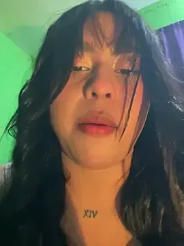 Stripchat Free Live Porn of mara_vip12
