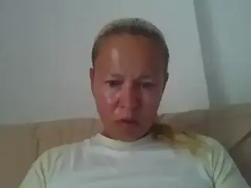 Stripchat Adult Webcam of jennyblondeuk