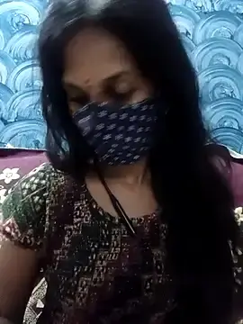 Stripchat Live Sex Cam of kavya-telugu84