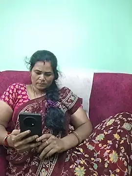 Stripchat Adult Video Chat of tamilaruvi
