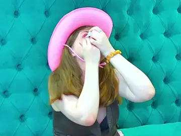 Stripchat Adult Webcam of ChloeHalses