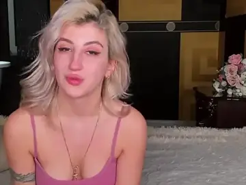 Stripchat Sex Cam of wawmom