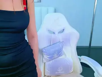 Stripchat Watch Live Sex Cams of KateCloud