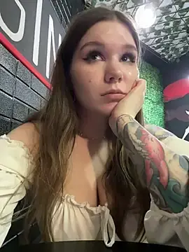 Stripchat Sex Cam of PumaShyXD