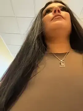 Stripchat Adult Webcam of AmelliaDiamond