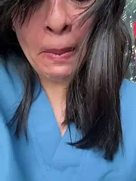 Stripchat Watch Live Sex Cams of Dr_Nathalia_28