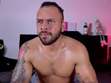 Stripchat Live Sex Cam of malandro_ccs