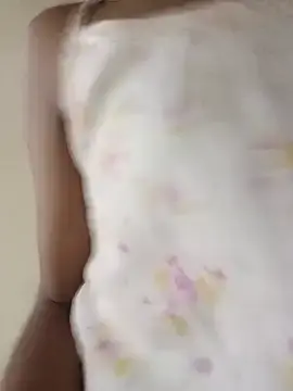 Stripchat Sex Cam of Virgin_girl_099